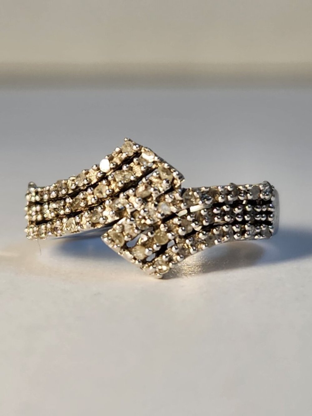 See VID VTG .65ctw Natural Diamonds Crossover Knot 925 Silver Ring Sz 7.25